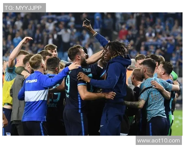 柏林赫塔受挫,德甲前景蒙阴影 柏林赫塔受挫,德甲前景蒙阴影