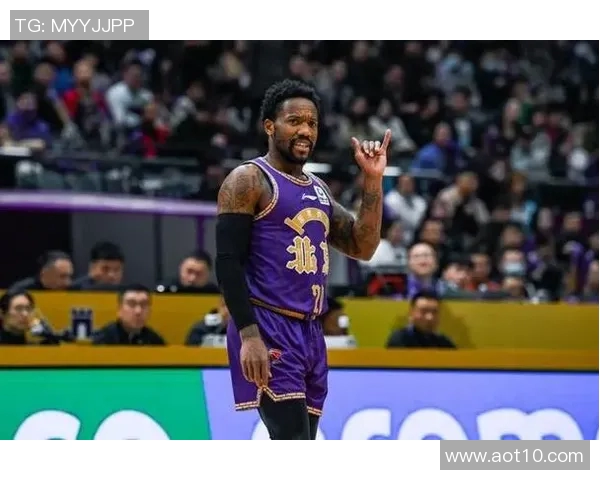 凯-费尔德球星接受采访，信心满满迎接下一场比赛