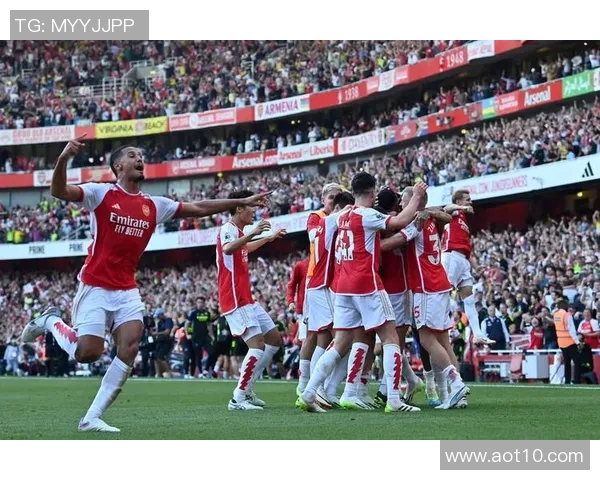 曼联3-1击败利物浦，卫冕英超冠军实现开门红